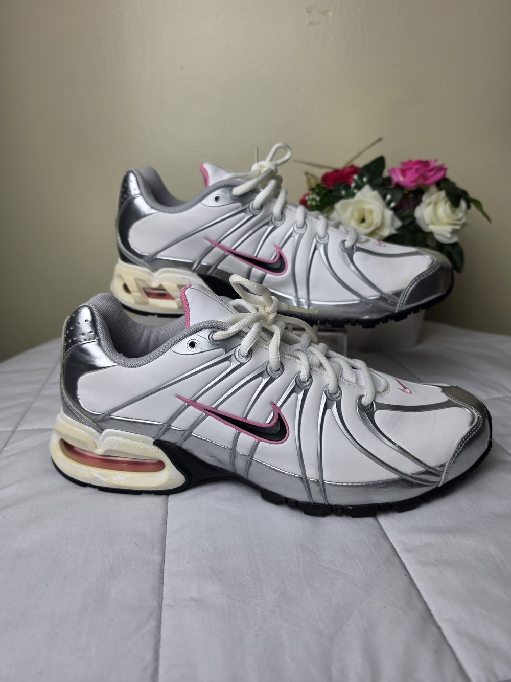 Nike Air Max Torch SL Wome's White Pink Silver Sneakers Size 9 - Picture 3 of 7